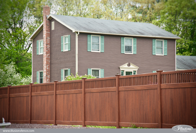 wood-grain-vinyl-pvc-privacy-fence-rosewood-5